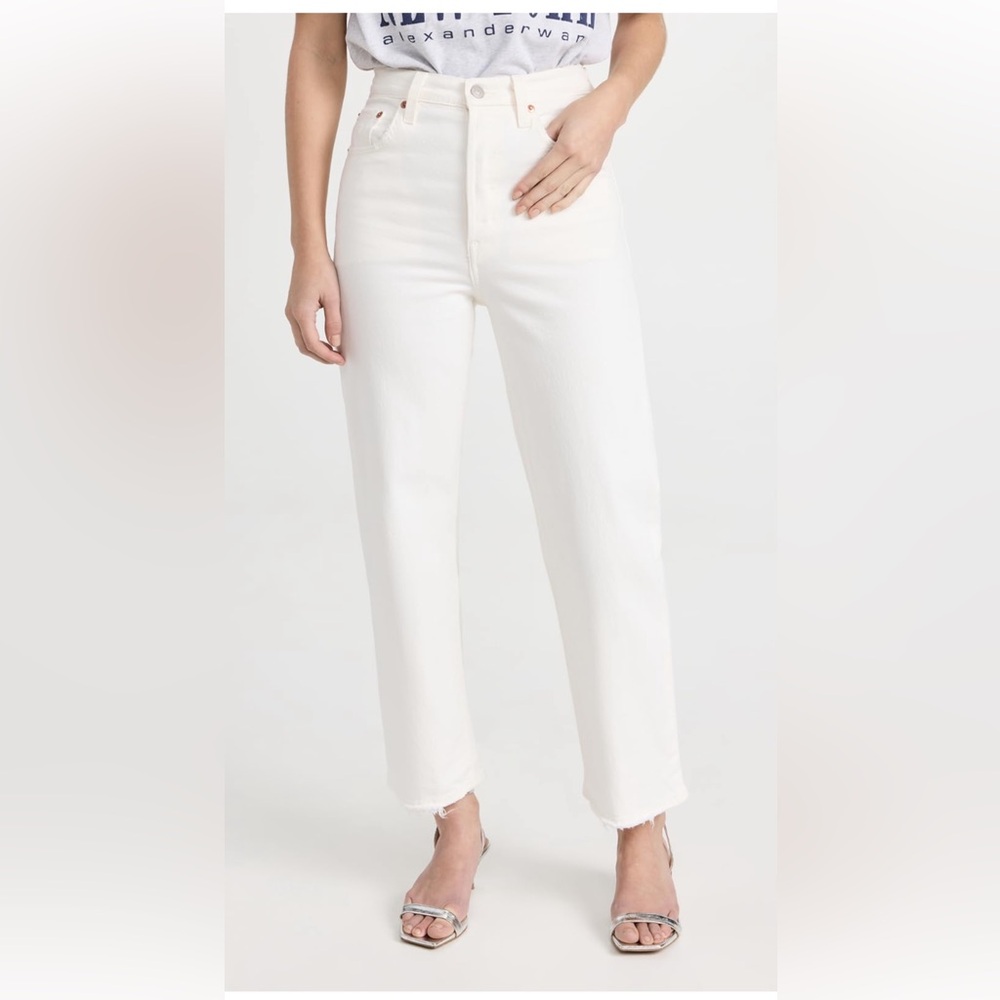 NWOT Levi’s Ribcage Straight Ankle Jeans